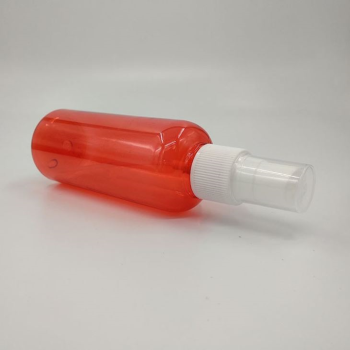 100 ml eritellimusel valmistatud värvi pihustiga pudel lemmiklooma